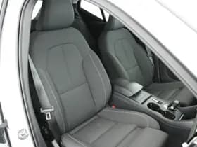 Volvo XC40 1.5 129pk Automaat T2 Core Camera Keyless Stoelverwarming Navigatie thumbnail 2