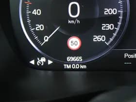 Volvo XC40 1.5 129pk Automaat T2 Core Camera Keyless Stoelverwarming Navigatie thumbnail 26