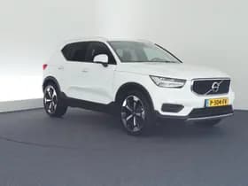 Volvo XC40 1.5 129pk Automaat T2 Core Camera Keyless Stoelverwarming Navigatie thumbnail 9