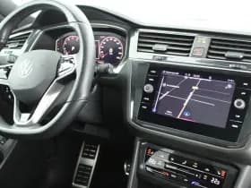 Volkswagen Tiguan Allspace 1.5 TSI 150pk DSG R-Line Business+ 7Pers. Camera Keyless Led Stoelverwarming Virtual Cockpit Panoramadak Navigatie thumbnail 3
