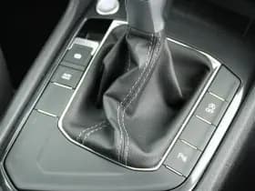 Volkswagen Tiguan Allspace 1.5 TSI 150pk DSG R-Line Business+ 7Pers. Camera Keyless Led Stoelverwarming Virtual Cockpit Panoramadak Navigatie thumbnail 37