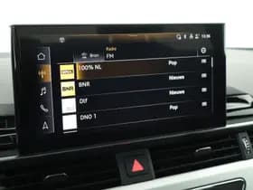 Audi A4 Limousine 35 TFSI 150pk 2x S-Line Black Edition Virtual Cockpit Schuifdak Navigatie Cruise Control Led thumbnail 24