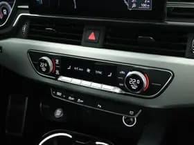 Audi A4 Limousine 35 TFSI 150pk 2x S-Line Black Edition Virtual Cockpit Schuifdak Navigatie Cruise Control Led thumbnail 33