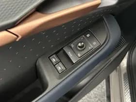 CUPRA Tavascan 340pk VZ Adrenaline 82 kWh Trekhaak Warmtepomp Panoramadak Head-Up Sennheiser Memory 360Camera Keyless Virtual Cockpit Navigatie thumbnail 20