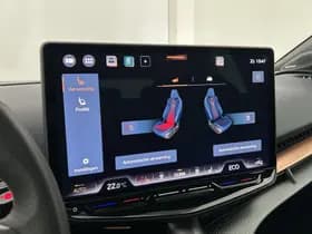 CUPRA Tavascan 340pk VZ Adrenaline 82 kWh Trekhaak Warmtepomp Panoramadak Head-Up Sennheiser Memory 360Camera Keyless Virtual Cockpit Navigatie thumbnail 30