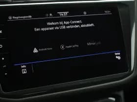 Volkswagen Tiguan Allspace 1.5 TSI 150pk DSG R-Line Business+ 7Pers. Trekhaak Camera harman/kardon Head-Up Panoramadak thumbnail 34