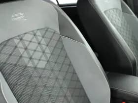 Volkswagen Tiguan Allspace 1.5 TSI 150pk DSG R-Line Business+ 7Pers. Trekhaak Camera harman/kardon Head-Up Panoramadak thumbnail 41