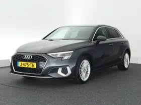 Audi A3 Sportback 35 TFSI 150pk S-Tronic Business edition Leder Virtual Cockpit Stoelverwarming Navigatie