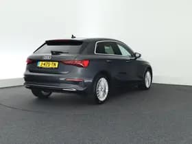 Audi A3 Sportback 35 TFSI 150pk S-Tronic Business edition Leder Virtual Cockpit Stoelverwarming Navigatie thumbnail 6