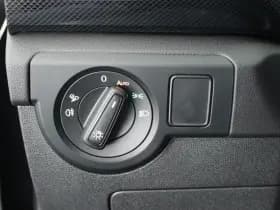 Volkswagen T-Cross 1.0 TSI 116pk DSG Life Edition IQ Light Stoelverwarming Camera Keyless Virtual Cockpit App-Connect thumbnail 15