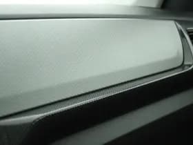 Volkswagen T-Cross 1.0 TSI 116pk DSG Life Edition IQ Light Stoelverwarming Camera Keyless Virtual Cockpit App-Connect thumbnail 36