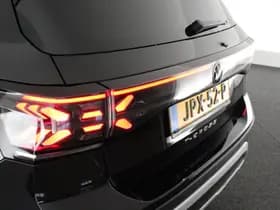 Volkswagen T-Cross 1.0 TSI 116pk DSG Life Edition IQ Light Stoelverwarming Camera Keyless Virtual Cockpit App-Connect thumbnail 40