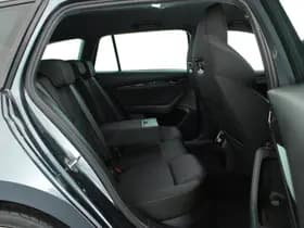 Škoda Octavia Combi 1.0 TSI 110pk Sport Business Trekhaak Camera ACC Navigatie thumbnail 11