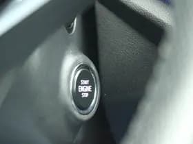 Škoda Octavia Combi 1.0 TSI 110pk Sport Business Trekhaak Camera ACC Navigatie thumbnail 20