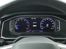 Volkswagen Taigo 1.0 TSI 110pk 2x R-Line Trekhaak Virtual Cockpit Carplay thumbnail 35
