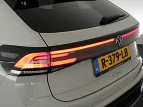 Volkswagen Taigo 1.0 TSI 110pk 2x R-Line Trekhaak Virtual Cockpit Carplay thumbnail 38