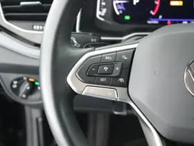 Volkswagen Taigo 1.0 TSI 116pk DSG 2x R-Line Camera Stoelverwarming Keyless Virtual Cockpit Carplay thumbnail 17