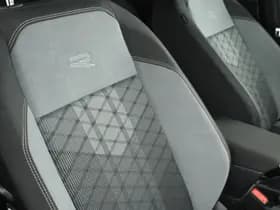 Volkswagen Taigo 1.0 TSI 116pk DSG 2x R-Line Camera Stoelverwarming Keyless Virtual Cockpit Carplay thumbnail 38