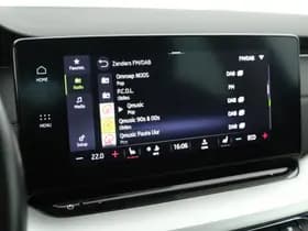 Škoda Octavia Combi 1.4 TSI 204pk iV PHEV Business Edition Plus Trekhaak Keyless Stoelverwarming Virtual Cockpit Navigatie thumbnail 38