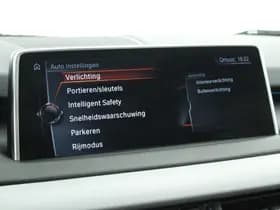 BMW X5 xDrive30d 259pk High Executive M-Sport Panoramadak Trekhaak Leder Memory Camera Keyless Navigatie thumbnail 28