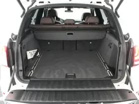 BMW X5 xDrive30d 259pk High Executive M-Sport Panoramadak Trekhaak Leder Memory Camera Keyless Navigatie thumbnail 51