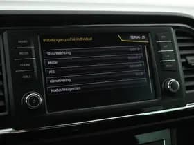 SEAT Ateca 1.4 TSI 150pk DSG Xcellence Trekhaak Camera Keyless Standkachel Stoelverwarming Panoramadak Navigatie thumbnail 32