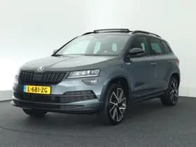 Škoda Karoq 1.5 TSI 150pk DSG Sportline Business Panoramadak Trekhaak Stoelverwarming
