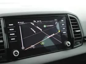 Škoda Karoq 1.5 TSI 150pk DSG Sportline Business Panoramadak Trekhaak Stoelverwarming thumbnail 25