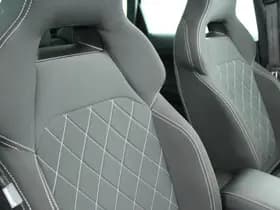 Škoda Karoq 1.5 TSI 150pk DSG Sportline Business Panoramadak Trekhaak Stoelverwarming thumbnail 45