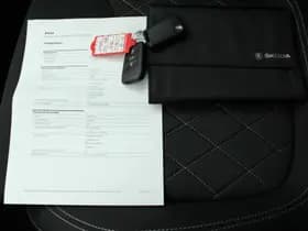 Škoda Karoq 1.5 TSI 150pk DSG Sportline Business Panoramadak Trekhaak Stoelverwarming thumbnail 50