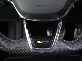 Škoda ENYAQ Coupé iV 80 RS 299pk SOH 90% Panoramadak Warmtepomp Memory Stoelverwarming Keyless Navigatie thumbnail 24