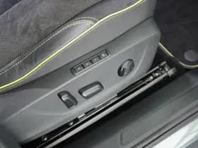 Škoda ENYAQ Coupé iV 80 RS 299pk SOH 90% Panoramadak Warmtepomp Memory Stoelverwarming Keyless Navigatie thumbnail 6