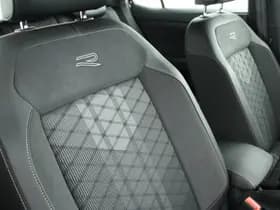 Volkswagen T-Cross 1.0 TSI 116pk DSG R-Line Camera Stoelverwarming Virtual Cockpit Navigatie thumbnail 36