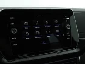 Volkswagen T-Cross 1.0 TSI 116pk DSG R-Line Camera Stoelverwarming Virtual Cockpit Navigatie thumbnail 22