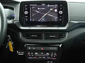Volkswagen T-Cross 1.0 TSI 116pk DSG R-Line Camera Stoelverwarming Virtual Cockpit Navigatie thumbnail 12