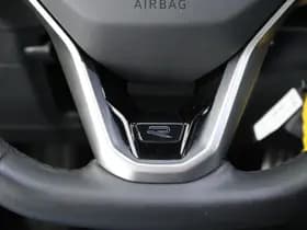 Volkswagen T-Cross 1.0 TSI 116pk DSG R-Line Camera Stoelverwarming Virtual Cockpit Navigatie thumbnail 17