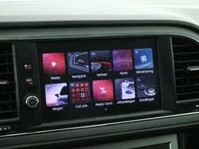 SEAT Leon ST 1.5 TSI 150pk DSG Style Ultimate Edition Led Keyless Stoelverwarming Navigatie thumbnail 23