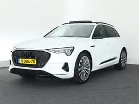 Audi E-tron e-tron 55 408pk quattro advanced 95 kWh SOH 91% Trekhaak 360Camera Cameraspiegels B&O Leder Keyless Head-Up Memory Panoramadak Navigatie
