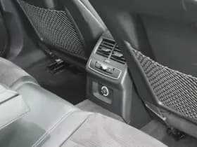 Audi A4 Avant 40 TFSI 190pk Sport S line black edition Trekhaak 360Camera Panoramadak Stoelverwarming Keyless Virtual Cockpit Navigatie thumbnail 42