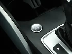 Audi Q2 35 TFSI 150pk S Edition Panoramadak Keyless Virtual Cockpit LED Koplampen S-Line thumbnail 5