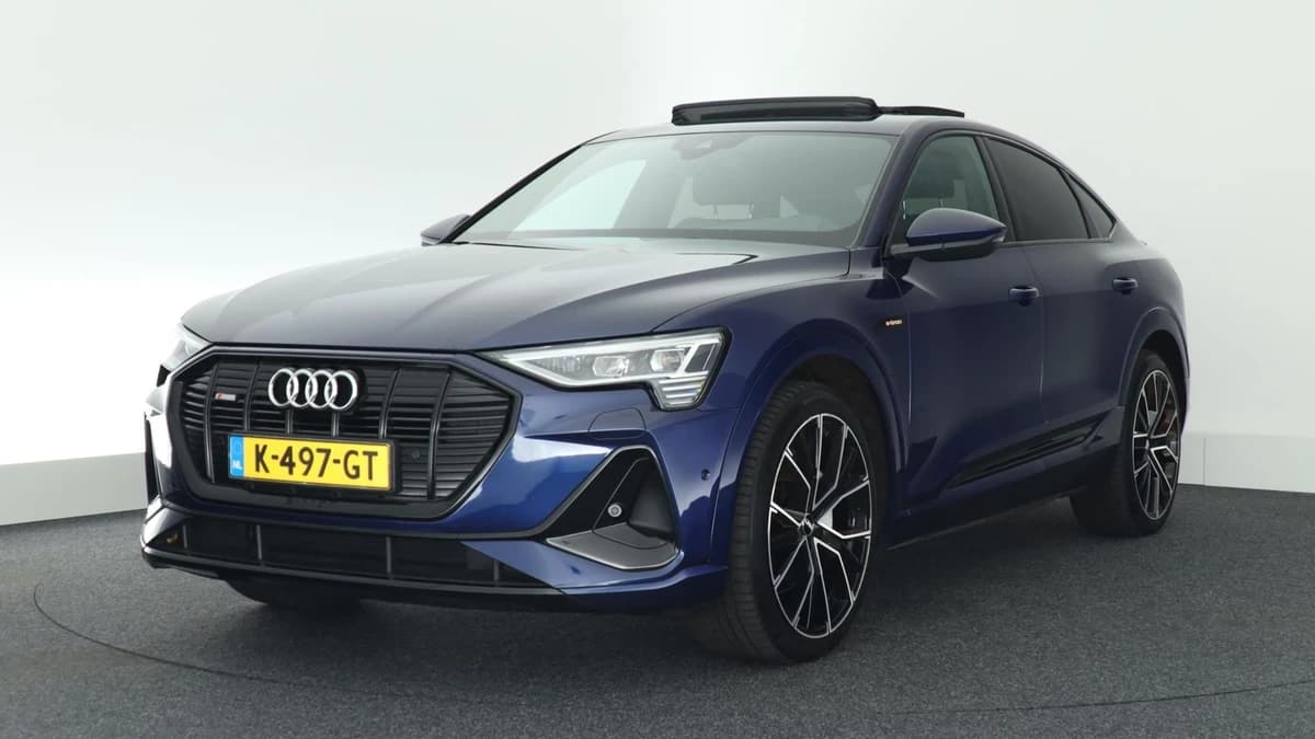 Audi E-tron Sportback 55 quattro 408pk S edition 95 kWh SOH 96% Trekhaak Camera Luchtvering Panoramadak Virtual Cockpit Memory Navigatie S-Line — foto 1