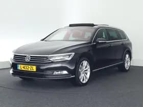 Volkswagen Passat Variant 1.4 TSI 150pk DSG ACT Highline Trekhaak Leder Panoramadak Virtual Cockpit Memory Navigatie