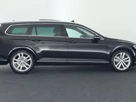 Volkswagen Passat Variant 1.4 TSI 150pk DSG ACT Highline Trekhaak Leder Panoramadak Virtual Cockpit Memory Navigatie thumbnail 13