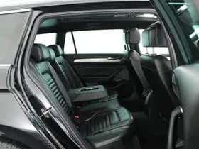 Volkswagen Passat Variant 1.4 TSI 150pk DSG ACT Highline Trekhaak Leder Panoramadak Virtual Cockpit Memory Navigatie thumbnail 15