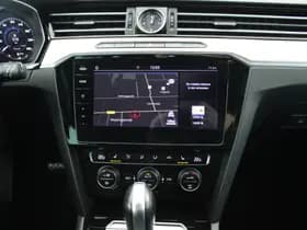 Volkswagen Passat Variant 1.4 TSI 150pk DSG ACT Highline Trekhaak Leder Panoramadak Virtual Cockpit Memory Navigatie thumbnail 17