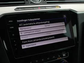 Volkswagen Passat Variant 1.4 TSI 150pk DSG ACT Highline Trekhaak Leder Panoramadak Virtual Cockpit Memory Navigatie thumbnail 32