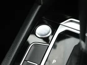 Volkswagen Passat Variant 1.4 TSI 150pk DSG ACT Highline Trekhaak Leder Panoramadak Virtual Cockpit Memory Navigatie thumbnail 41