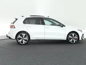 Volkswagen Golf 1.5 272pk eHybrid GTE Black Style Trekhaak 360Camera Head-Up Panoramadak Keyless Stoelverwarming Navigatie thumbnail 11