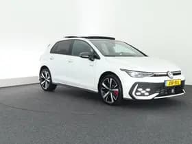 Volkswagen Golf 1.5 272pk eHybrid GTE Black Style Trekhaak 360Camera Head-Up Panoramadak Keyless Stoelverwarming Navigatie thumbnail 12