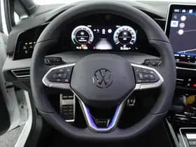 Volkswagen Golf 1.5 272pk eHybrid GTE Black Style Trekhaak 360Camera Head-Up Panoramadak Keyless Stoelverwarming Navigatie thumbnail 18